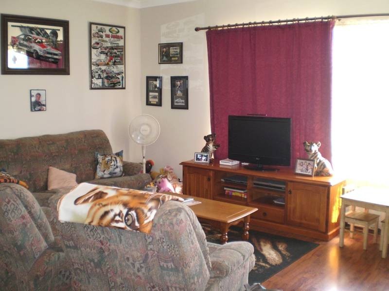 18 Crisp Road, Elizabeth Downs SA 5113