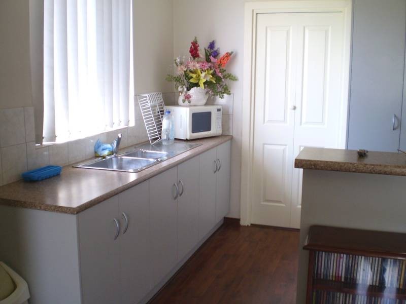 18 Crisp Road, Elizabeth Downs SA 5113