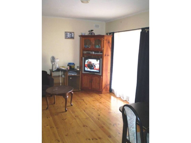 15 Adams Road, Elizabeth Park SA 5113