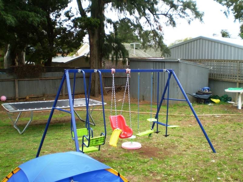 15 Adams Road, Elizabeth Park SA 5113