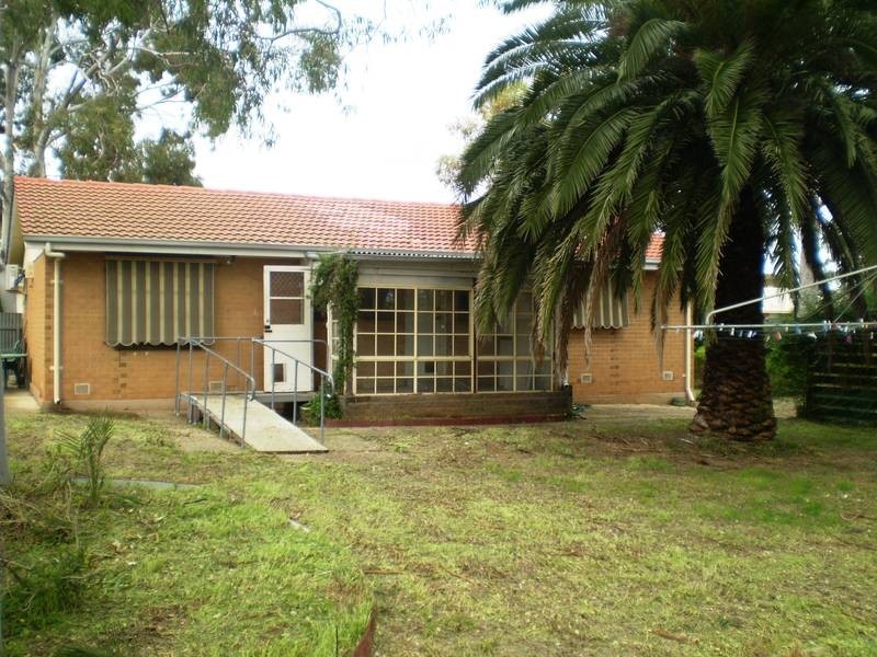 3 Beckington Street, Elizabeth Downs SA 5113