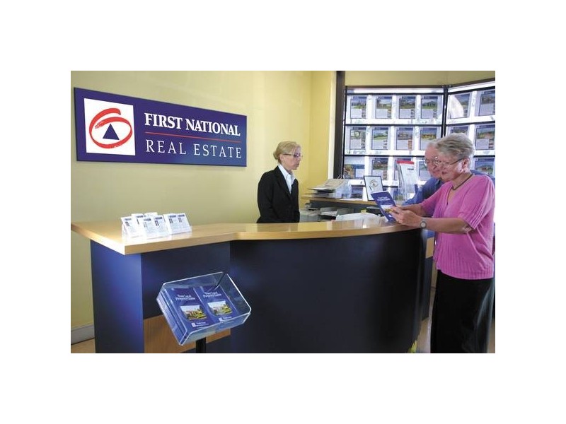 10 Seaborough Rd, Elizabeth Park SA 5113