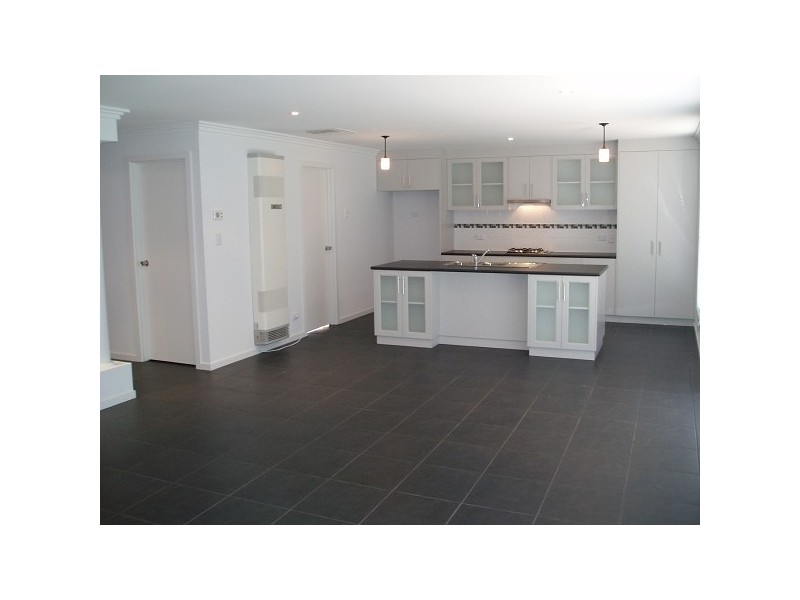 30 Strathaird Blvd Playford Waters, Smithfield SA 5114