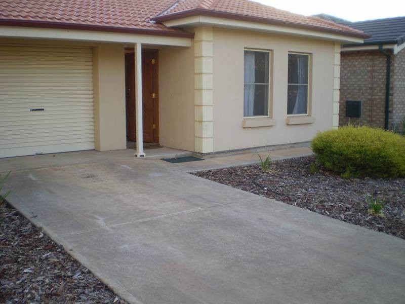 2/6 Jarvis St, Willaston SA 5118