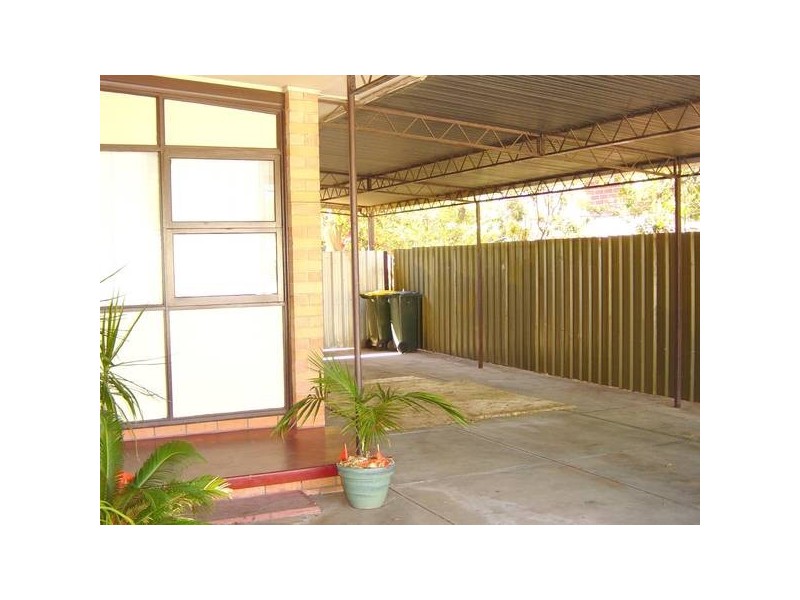 11 Midway Rd, Elizabeth East SA 5112