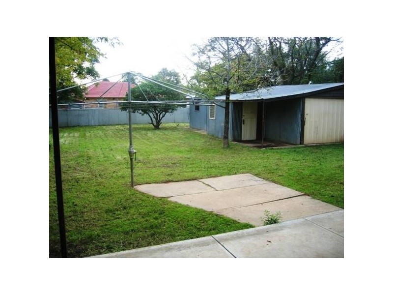 11 Midway Rd, Elizabeth East SA 5112