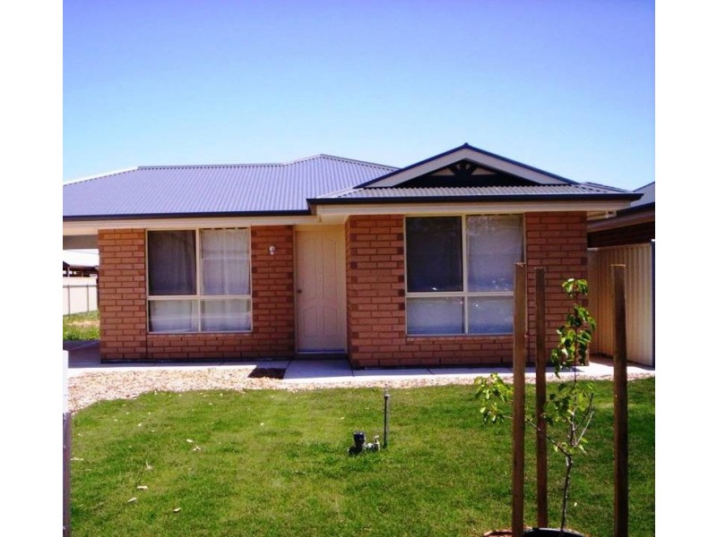 14 Caroline Dr, Paralowie SA 5108