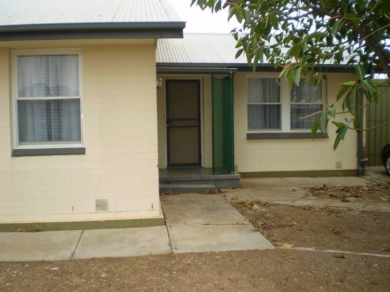 15 Moulds Crescent, Smithfield SA 5114