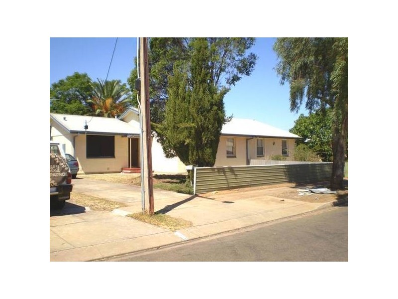 15/17 Moulds Crescent, Smithfield Plains SA 5114
