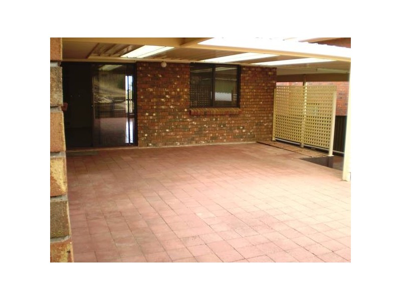 20 Brooker Drive, Hillbank SA 5112