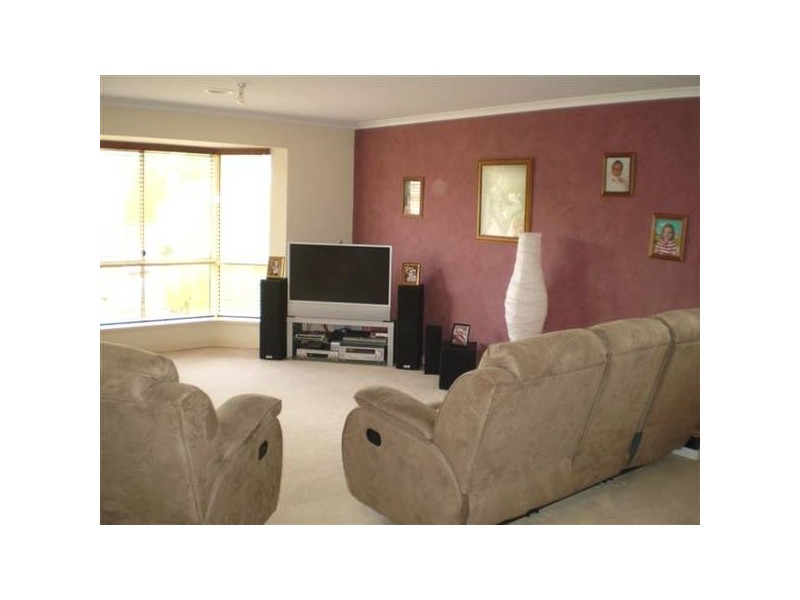 23 Kingate Blvd, Blakeview SA 5114