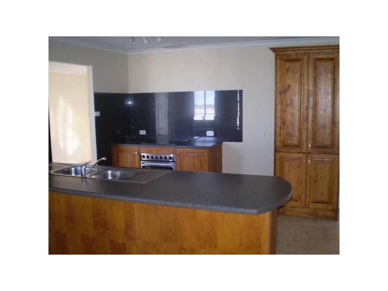 10 Fourth Street, Wild Horse Plains SA 5501