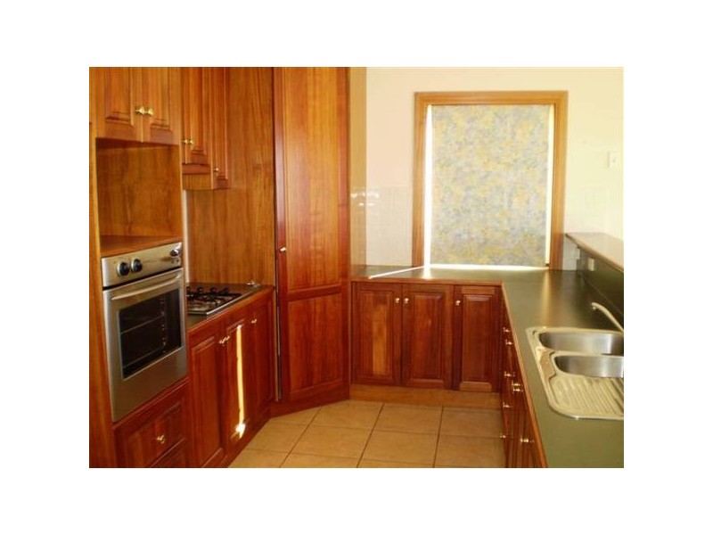 16 Oaklands Cct, Hewett SA 5118