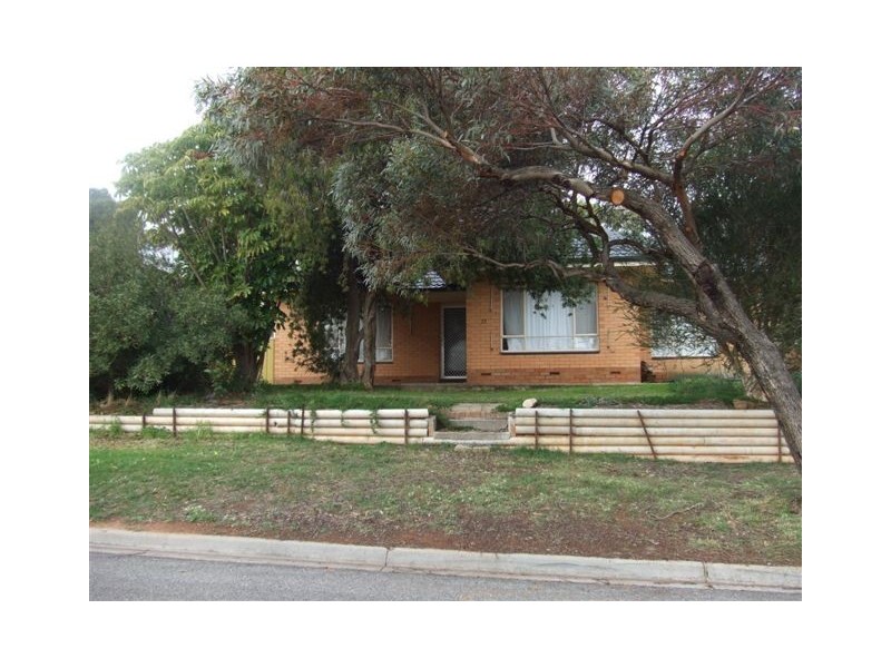 27 Darrell Street, Evanston Park SA 5116