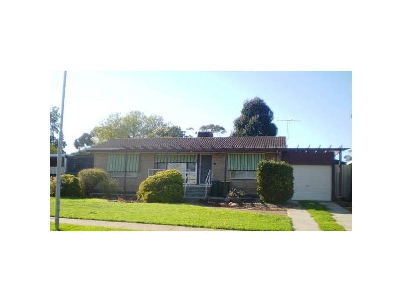 34 Woodlands Road, Elizabeth Downs SA 5113