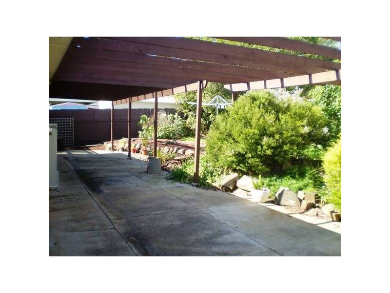 34 Woodlands Road, Elizabeth Downs SA 5113