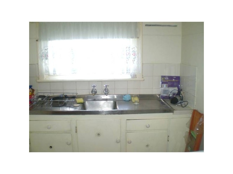 18 Worthington Road, Elizabeth East SA 5112