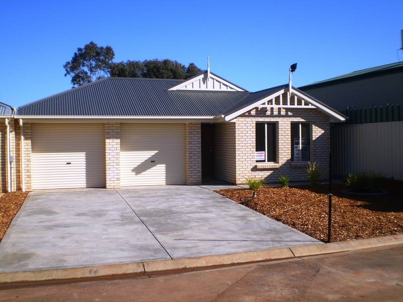 6 Wayfarer Mews, Smithfield SA 5114