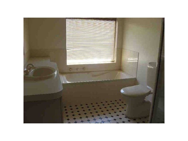 College Grove WA 6230