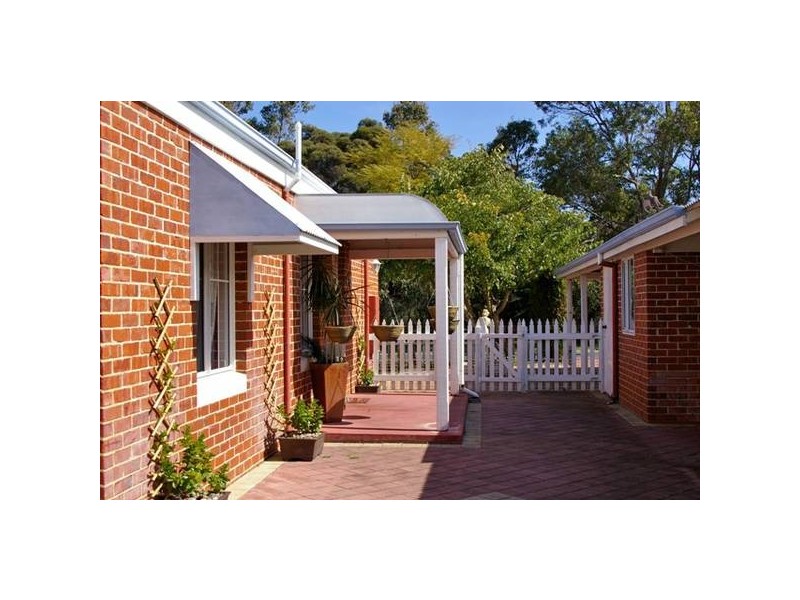 College Grove WA 6230