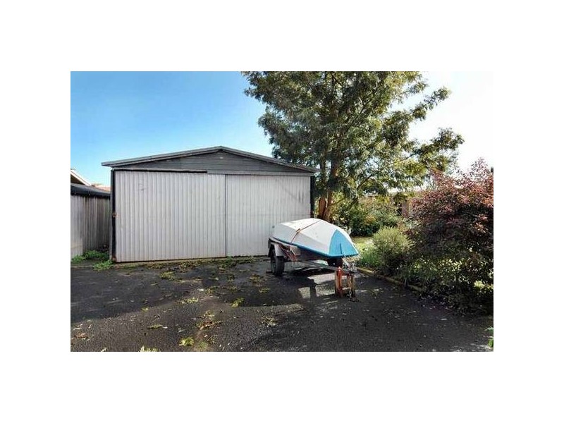 2 Francine, Australind WA 6233