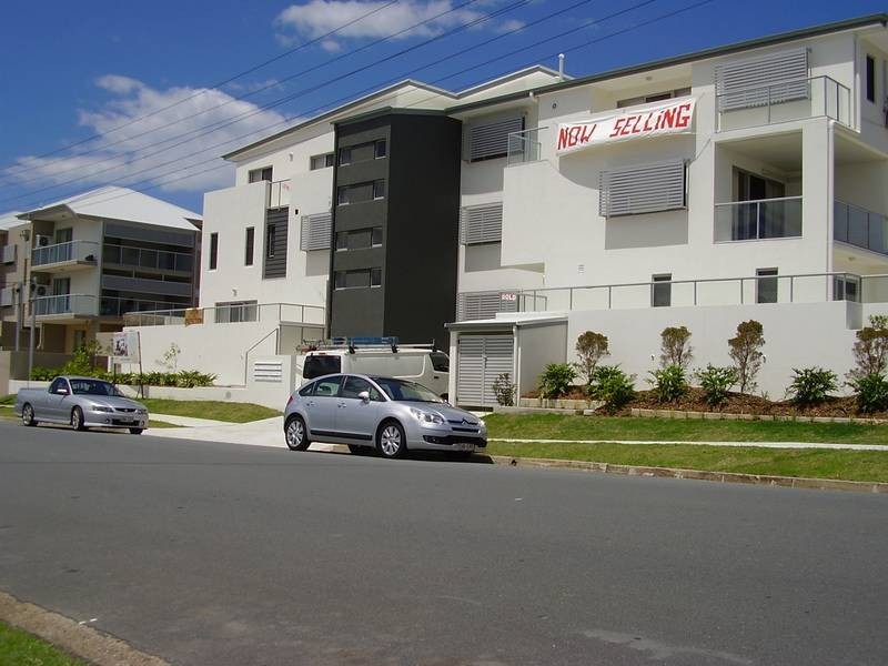 25 Shillito Street, Southport QLD 4215