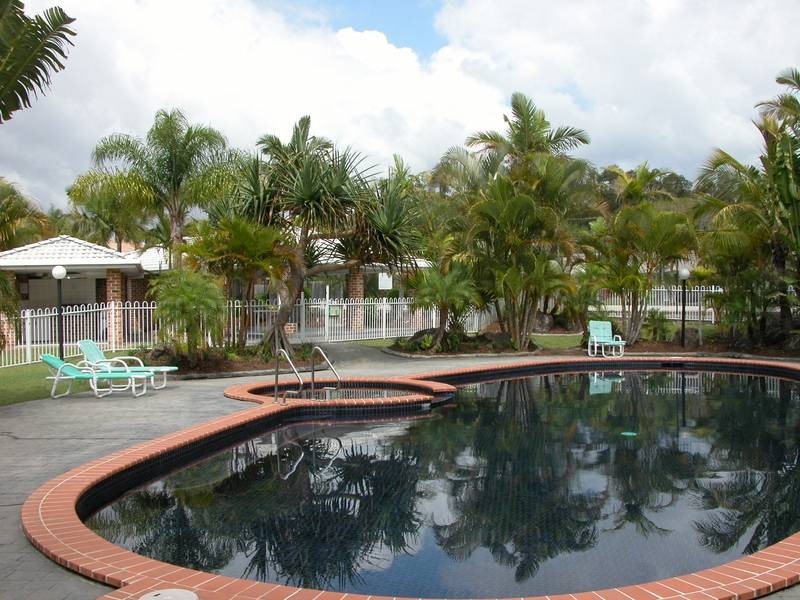 97 Edmund Rice Drive, Southport QLD 4215