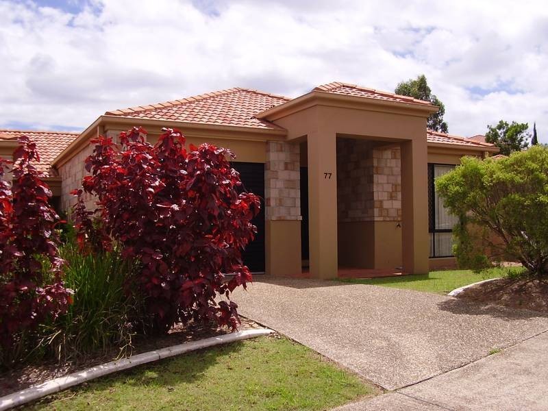 77/24 Amsonia Court, Arundel QLD 4214