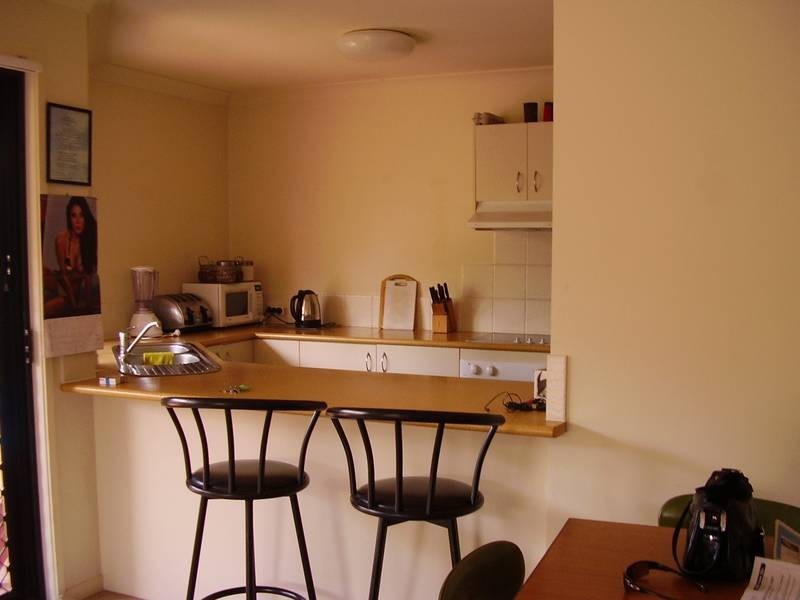 77/24 Amsonia Court, Arundel QLD 4214