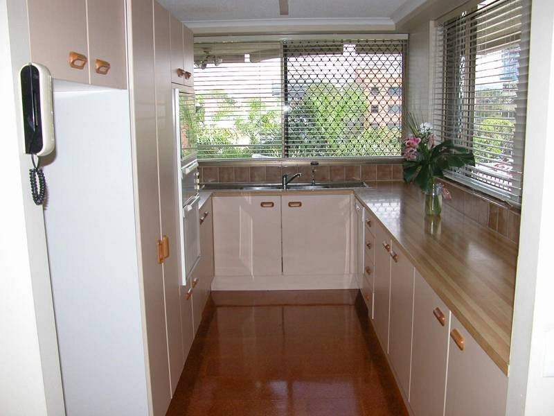 5B/10 Marine Parade, Southport QLD 4215