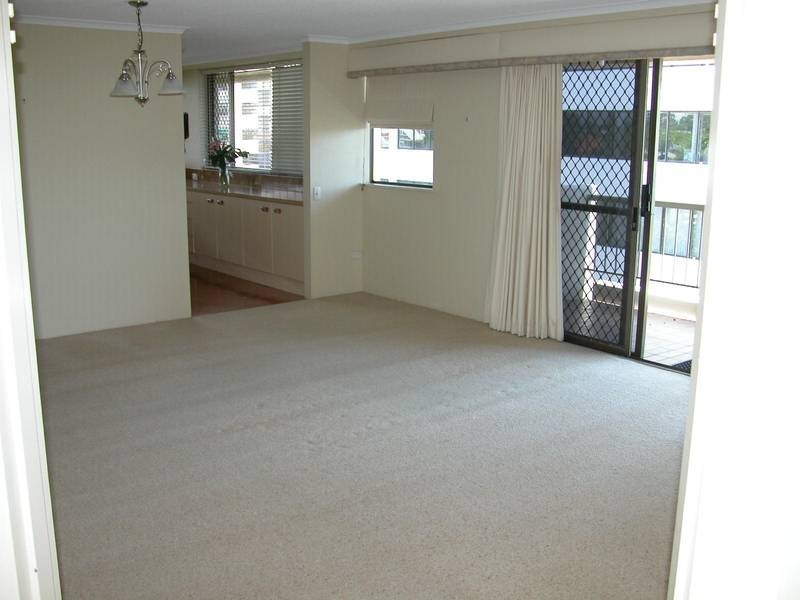 5B/10 Marine Parade, Southport QLD 4215