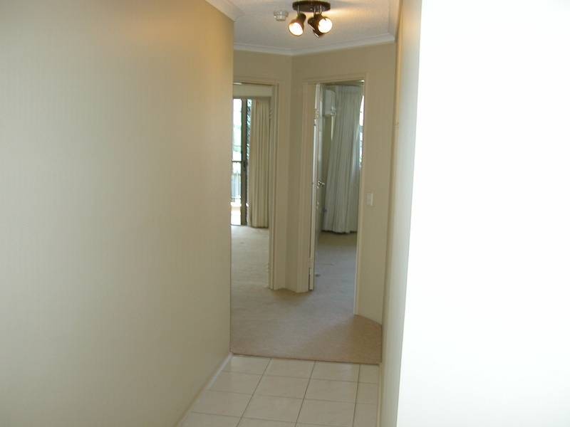 5B/10 Marine Parade, Southport QLD 4215