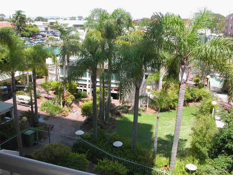 5B/10 Marine Parade, Southport QLD 4215