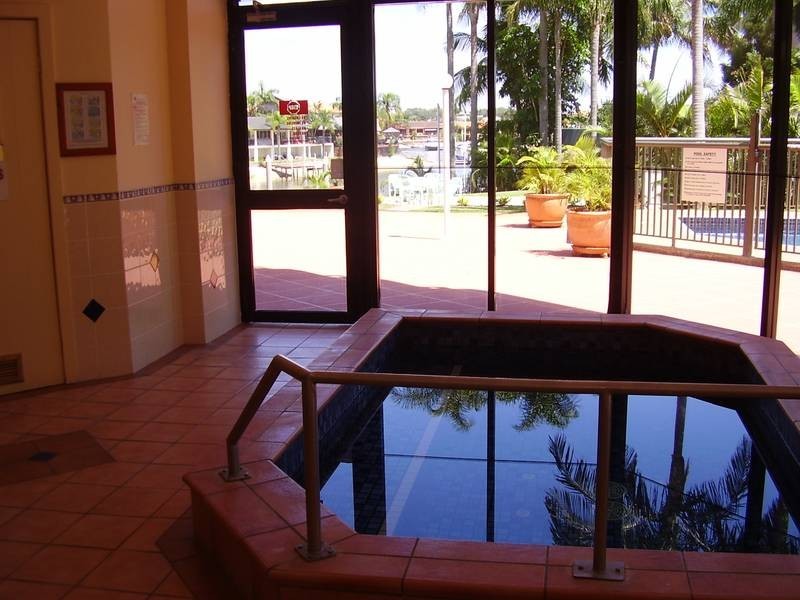 52/5 Admiralty Drive, Paradise Waters QLD 4217