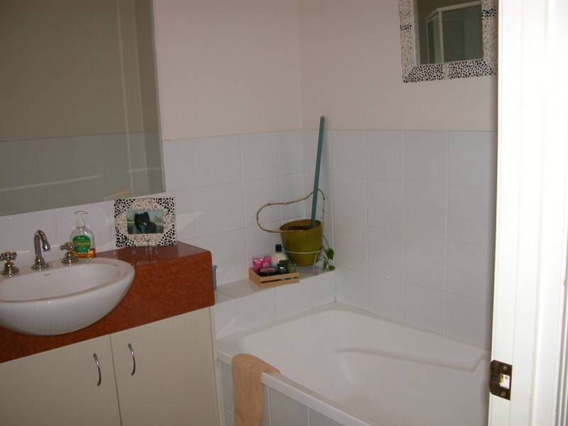 2/30 William Street, Southport QLD 4215