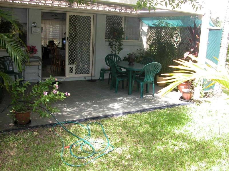 2/7 Orkney Place, Labrador QLD 4215