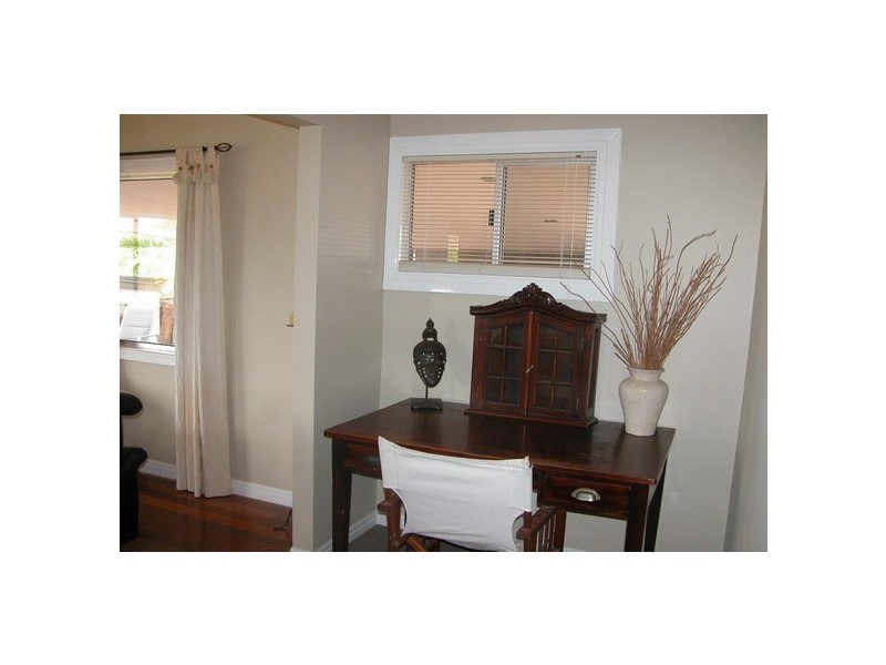 3 Moonah. Avenue, Southport QLD 4215