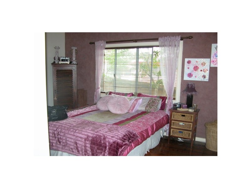 3 Moonah. Avenue, Southport QLD 4215