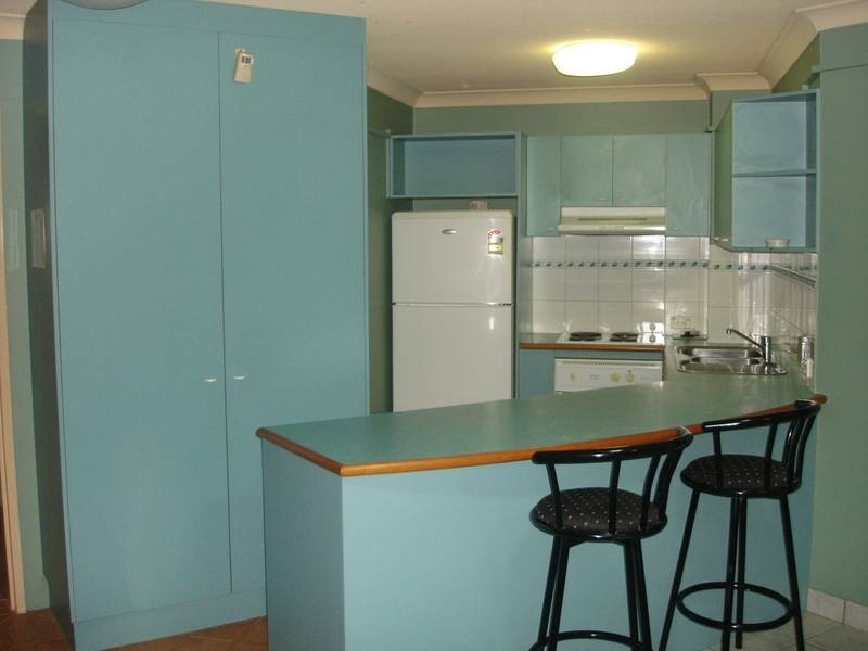 10 Genoa Street, Surfers Paradise QLD 4217