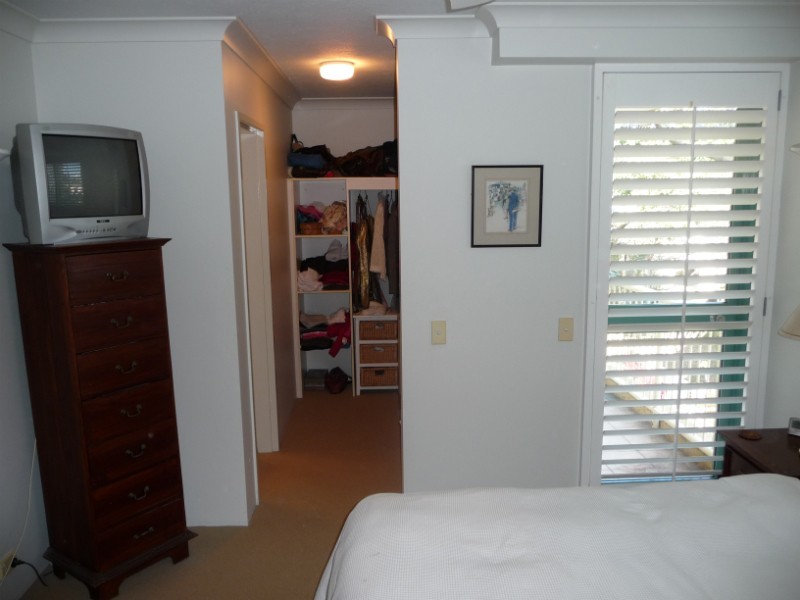 5/2 Adori Street, Chevron Island QLD 4217