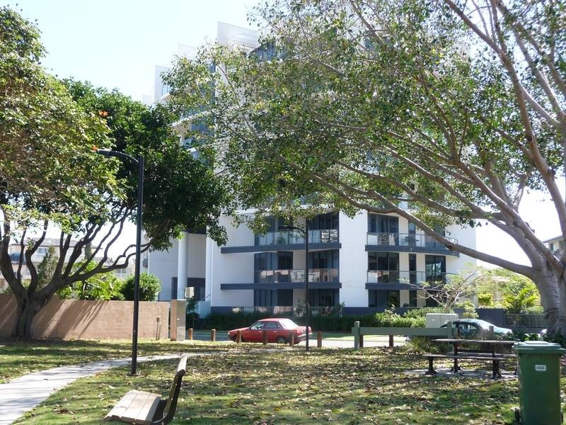 Chevron Island QLD 4217