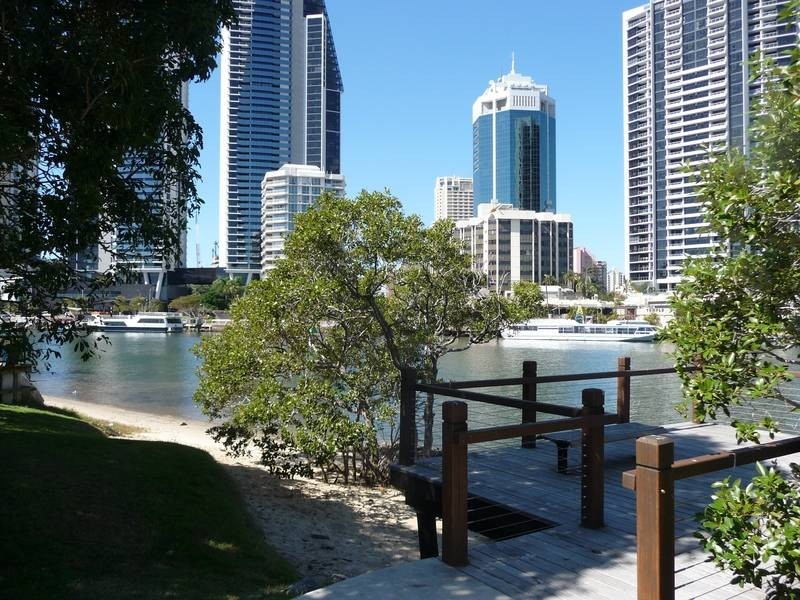 Chevron Island QLD 4217