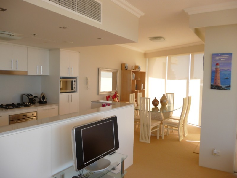 901/50 Marine Parade, Southport QLD 4215