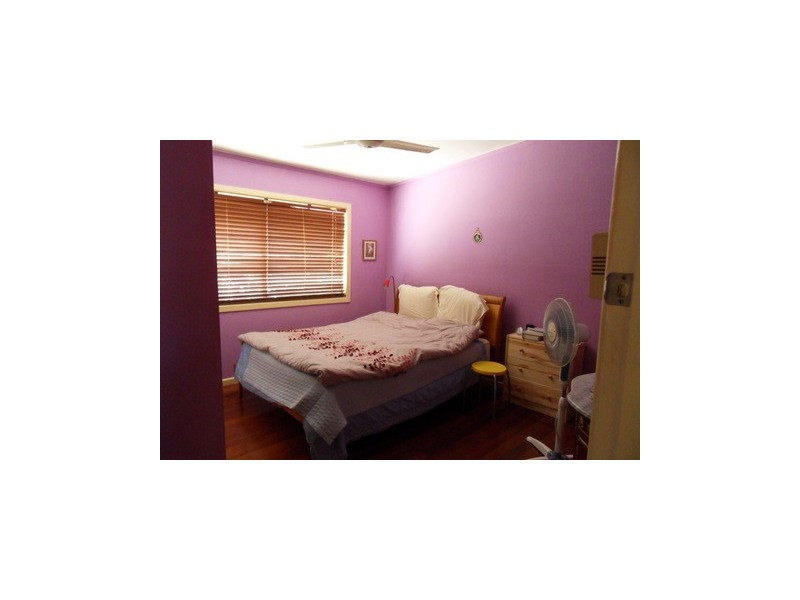 7 The Glen, Southport QLD 4215