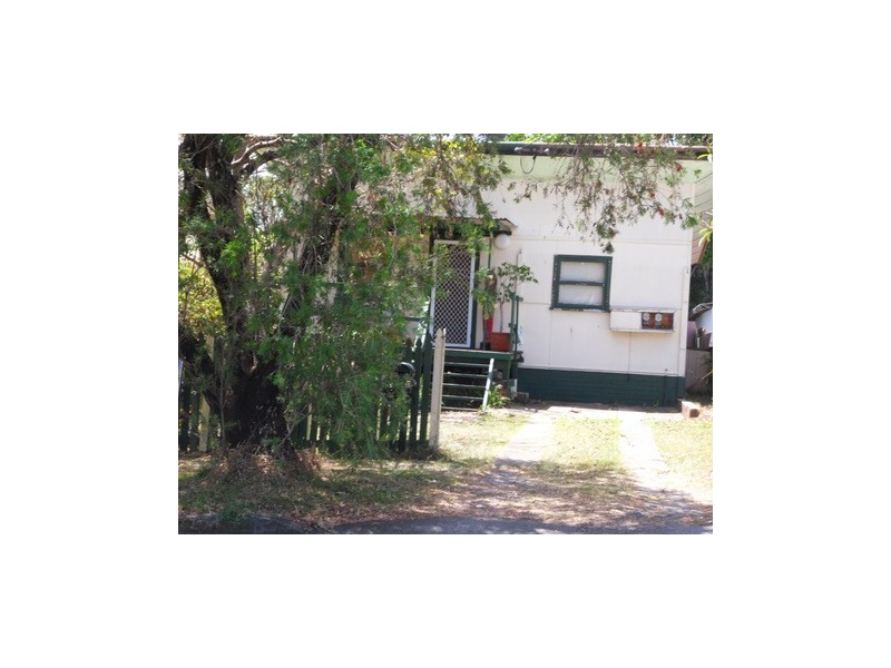 27 Egerton Street, Southport QLD 4215