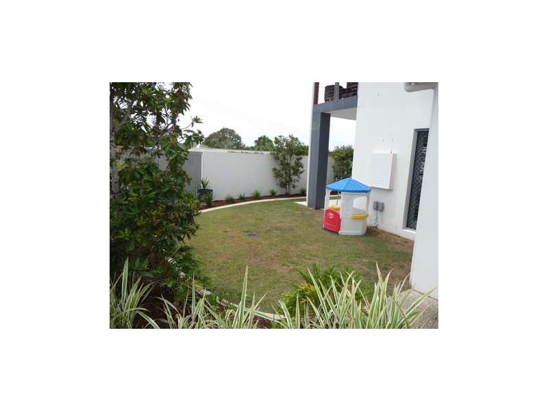 2/36 Alma Street, Southport QLD 4215