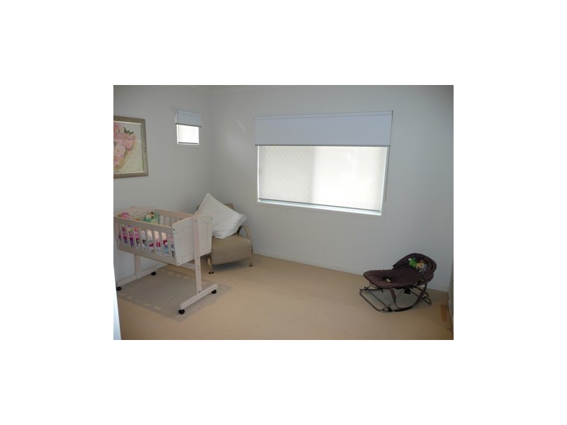 2/2 The Glen, Southport QLD 4215