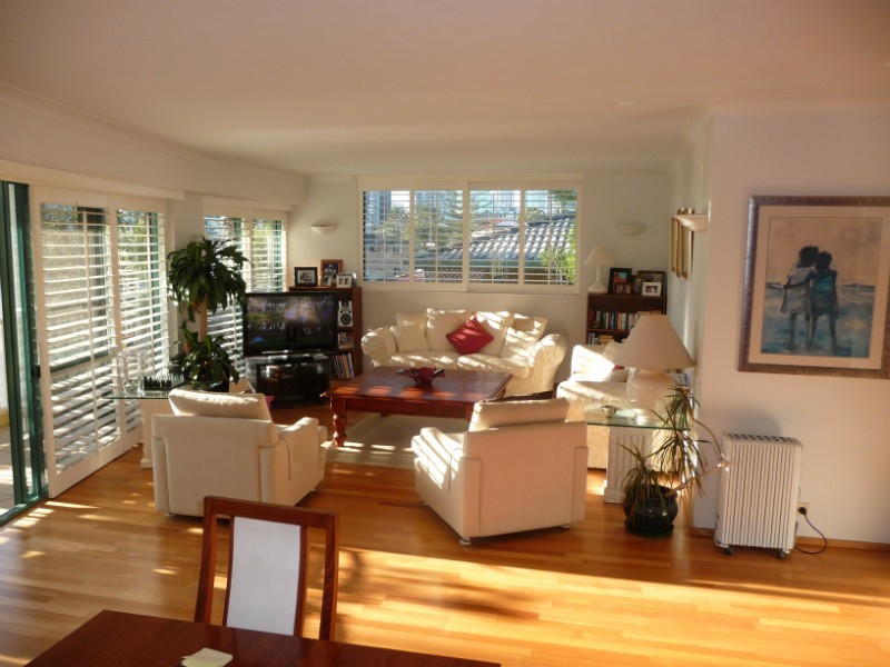 Chevron Island QLD 4217