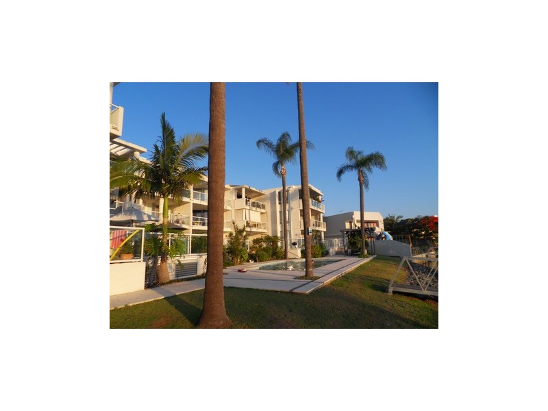 24/52 Back Street, Biggera Waters QLD 4216