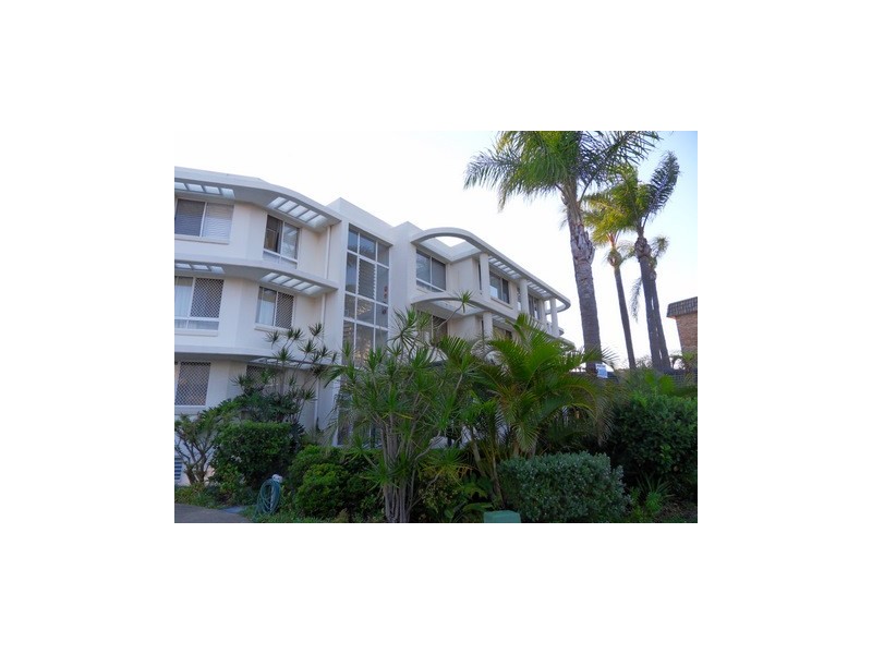 24/52 Back Street, Biggera Waters QLD 4216